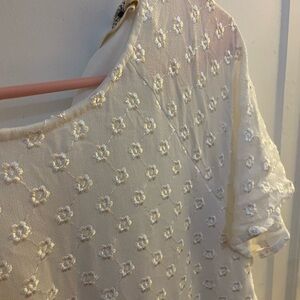 Everleigh embroidered Cream Floral Women's Blouse